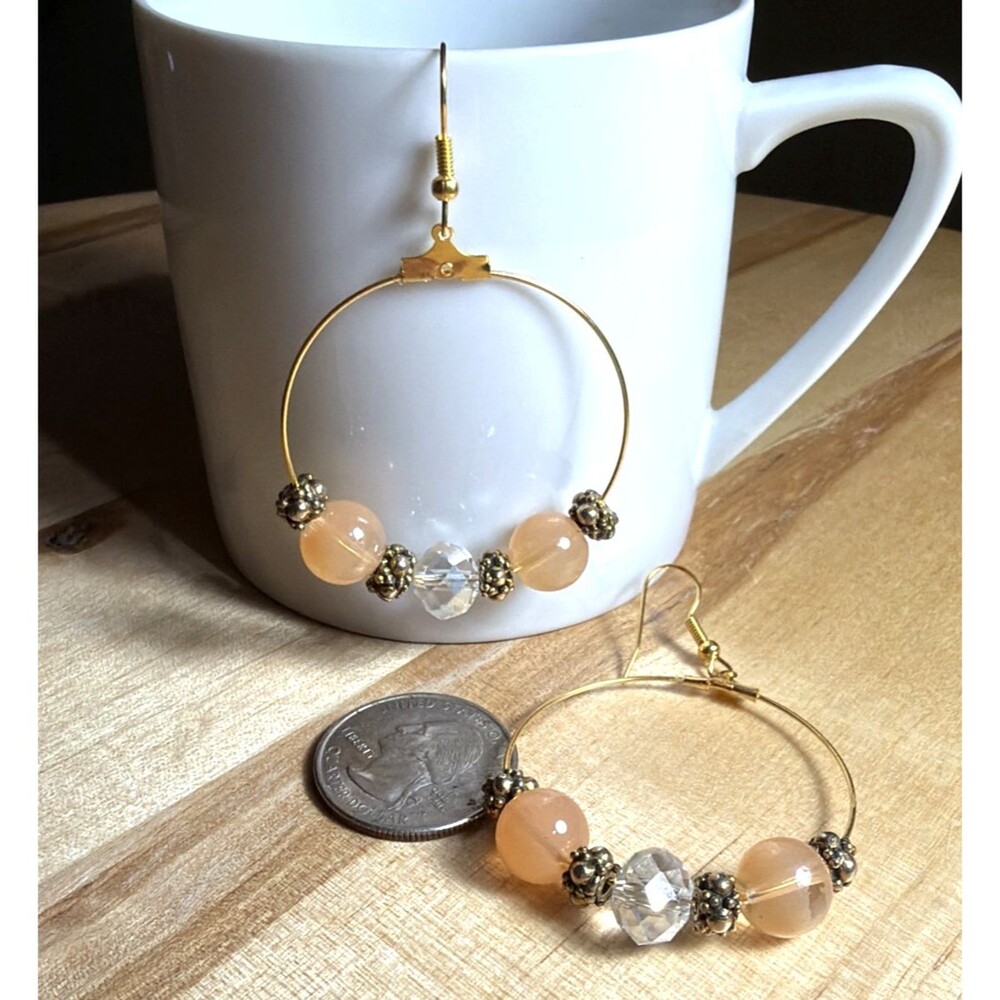 Vintage Boho Gold Tone Wire Beaded Hoop Earrings Peach & Clear Crystals